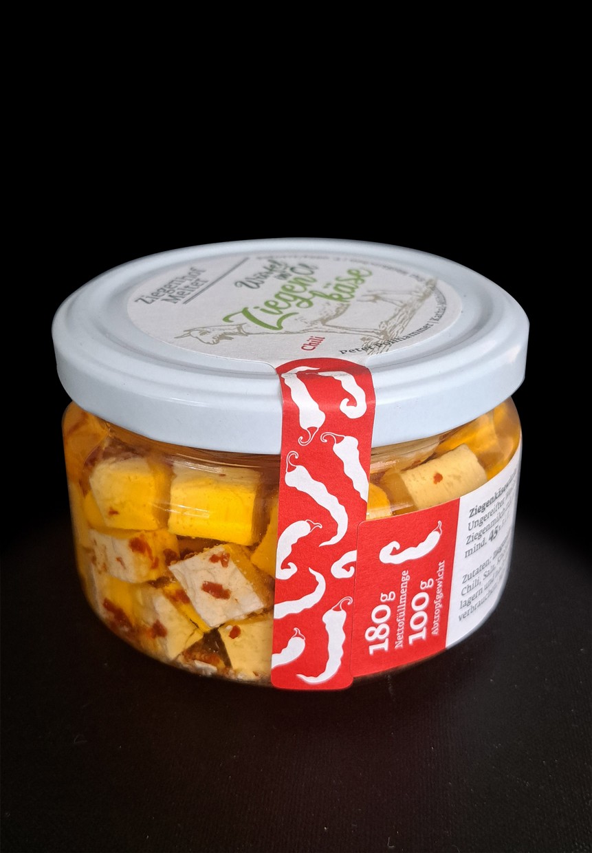 Ziegenkäsewürfel Chili in Sonnenblumenöl
